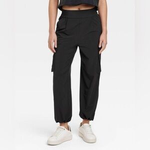 Joyspun Cinch Hem Woven Black High Rise Cargo Pants. Women’s size XXL. NWT.